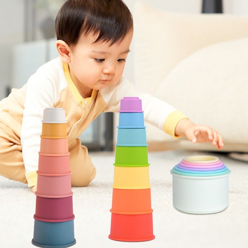 7-teiliges Regenbogen-Stapel- und Nestbecher-Set