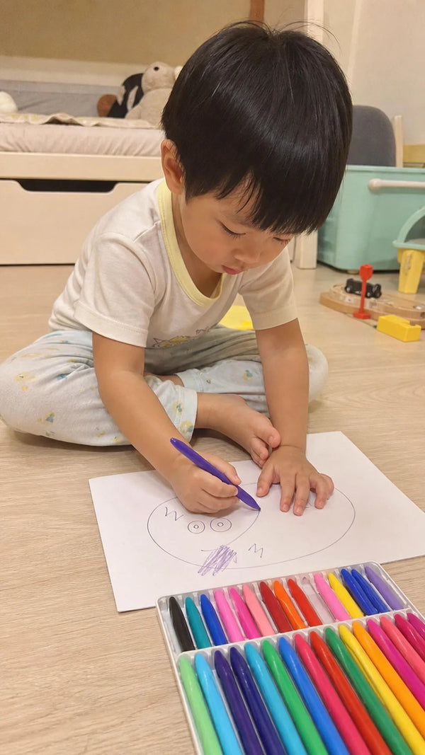 Clean Crayons Criativae - Mess Free Triangle Crayons for Kids