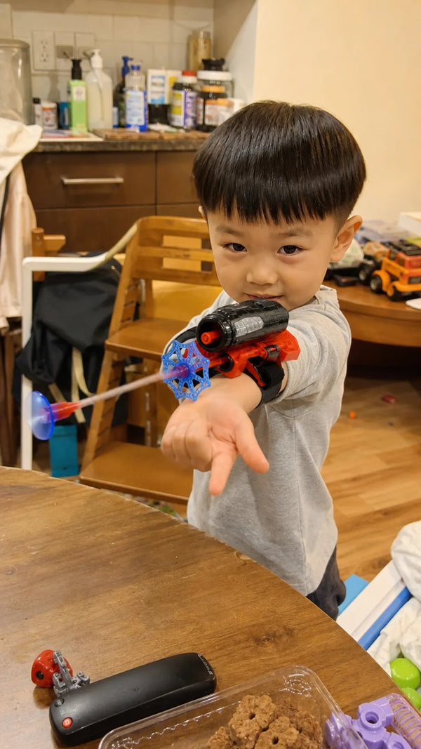 Spider Shot Criativae - Web Launcher With Suction Cup Darts