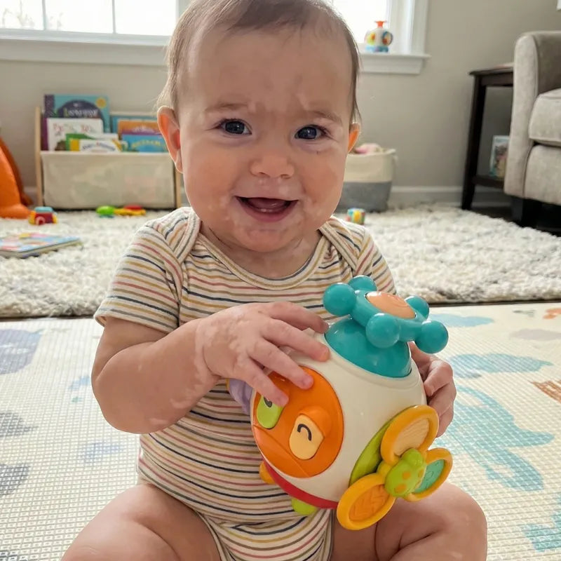 Montessori Sensory Activity Cube for Babies | CRIATIVAE