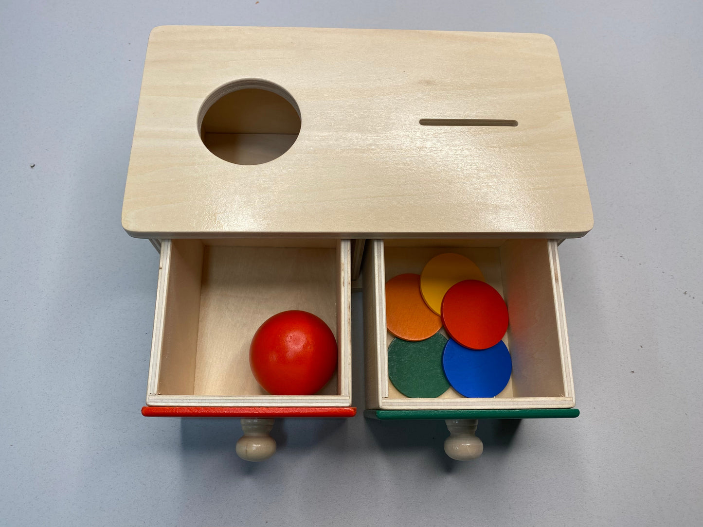 2-in-1 Montessori Object Permanence Box with Ball and Coins