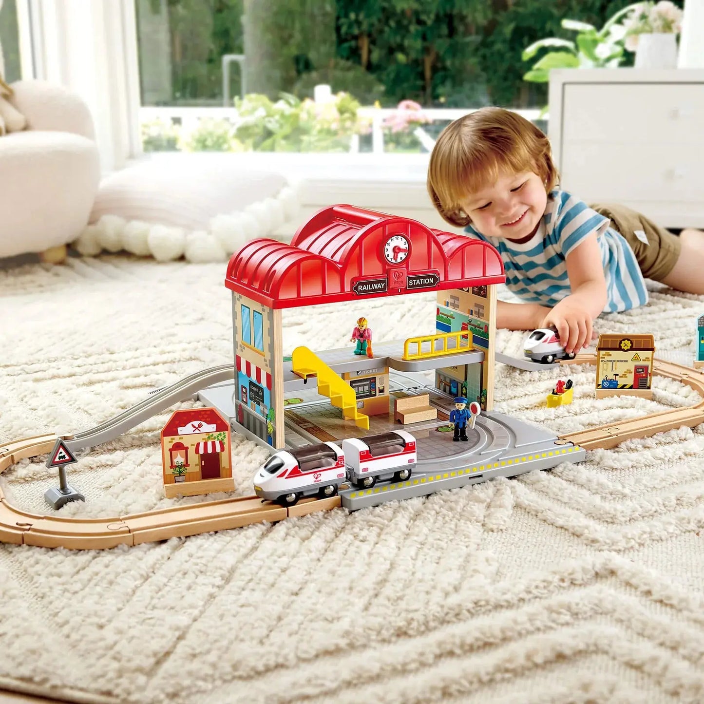 Kompaktes Bahnhof-Spielset