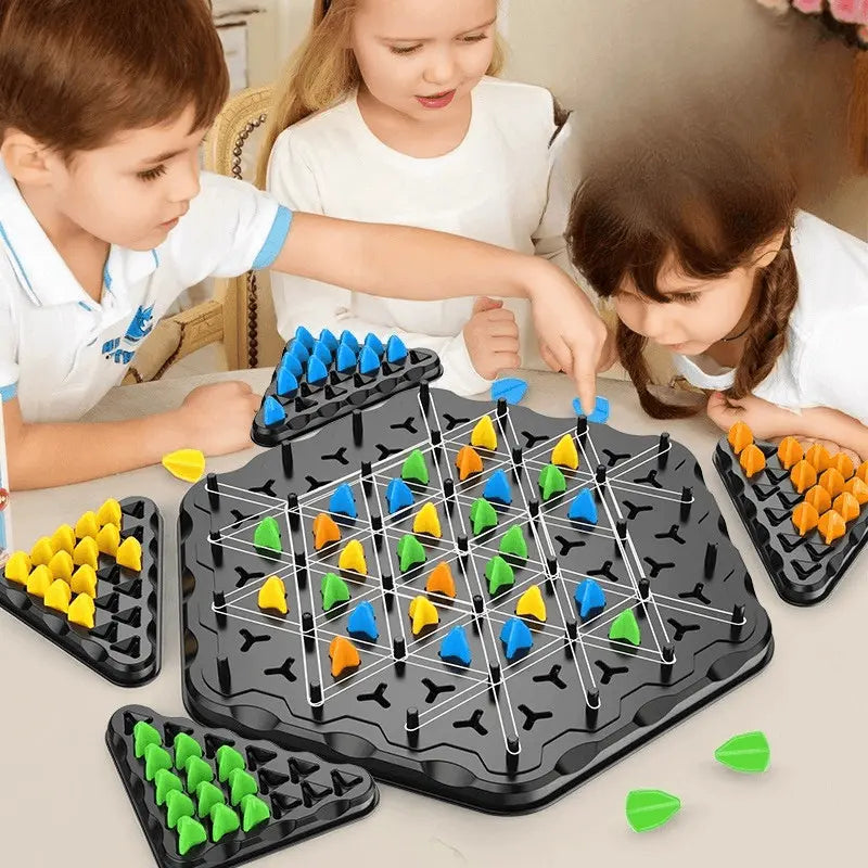 Triangle Strategy Puzzle Game with Elastic Bands