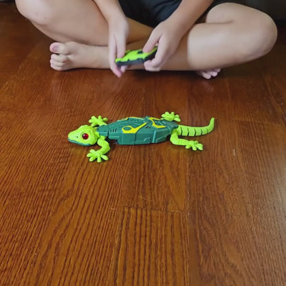 Premium Wall-Climbing Robotic Gecko – Realistic Remote Control STEM Toy for Kids | CRIATIVAE